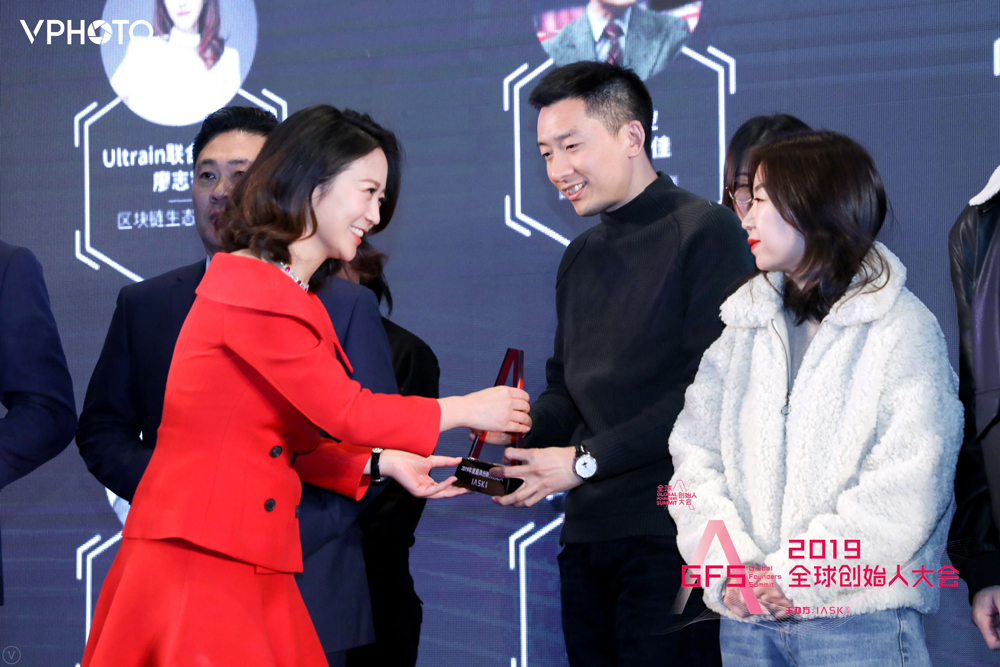 1575550216463017246.jpg 3.jpg